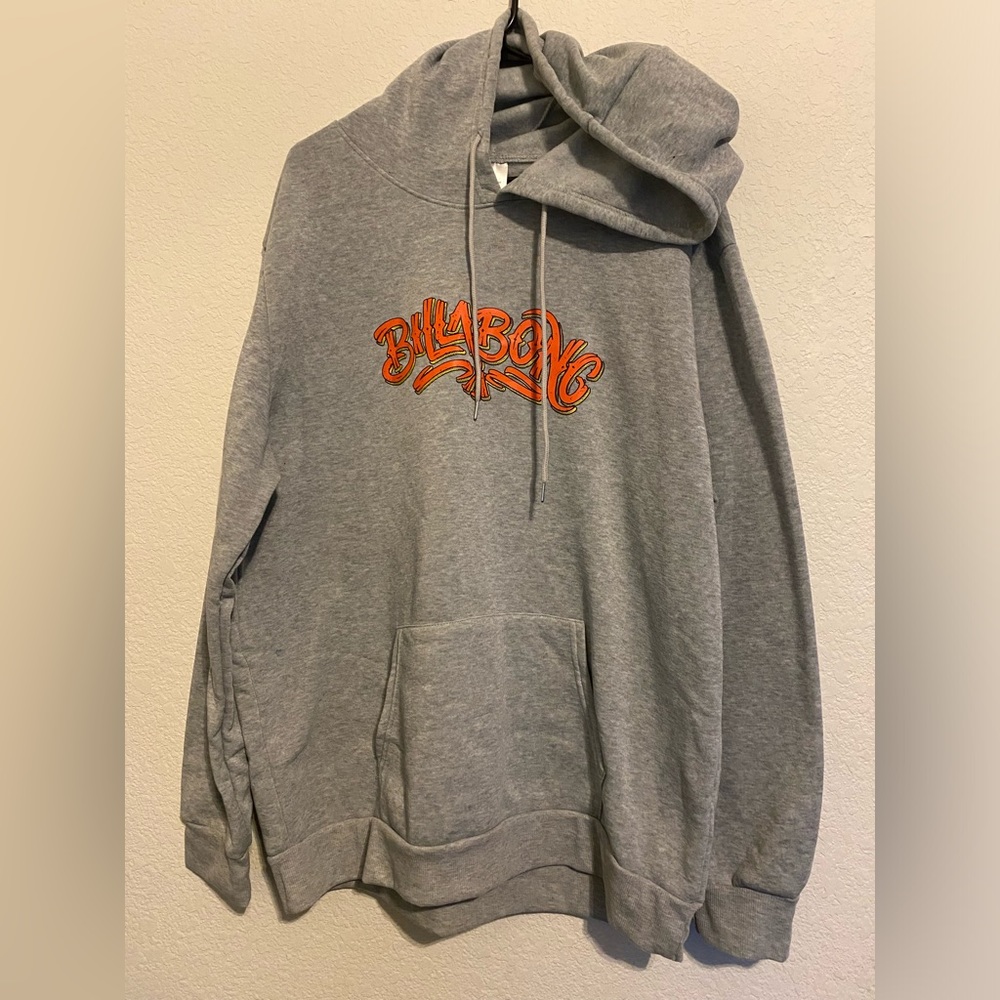 Sweater/hoodie